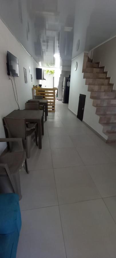Bed and Breakfast Hostal Casa Jak Santa Marta Exterior foto